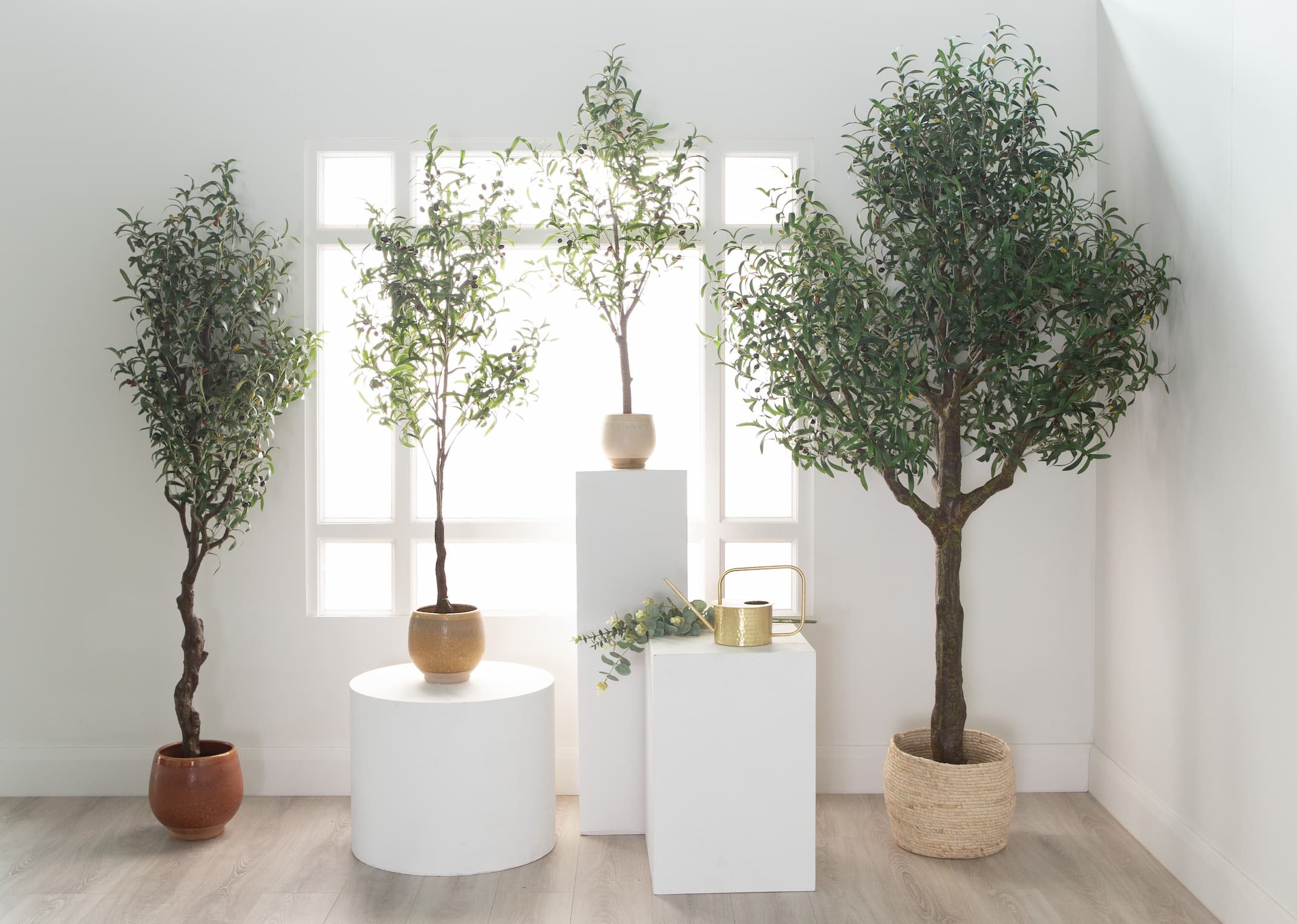Artificial Olive Tree,4ft Small Faux Olive Tree, 48'' Fake Olive Tree  Artificial Plant Indoor, Home Decor,Fake Potted Tree for Home Living Room  Decor
